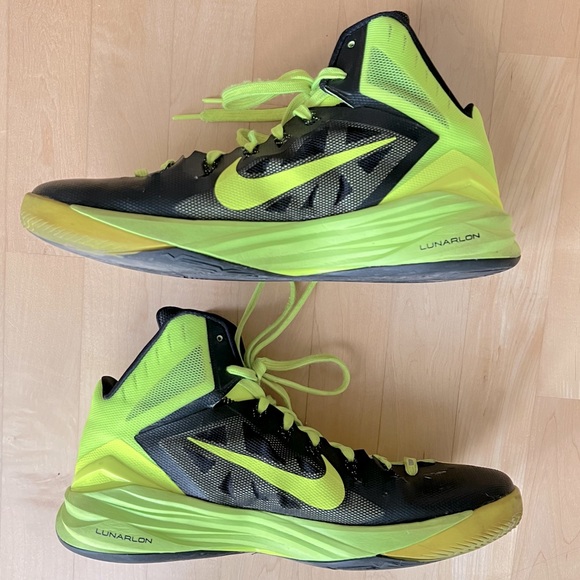 Nike Hyperdunk 2014 Volt / Black Sneakers - Picture 12 of 16